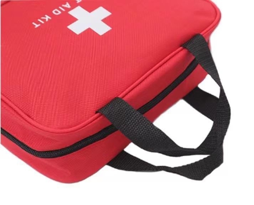 25 Stückes Set Heimgesundheitsausrüstung Roter Erste-Hilfe-Kasten mit Eo-Desinfektionstyp