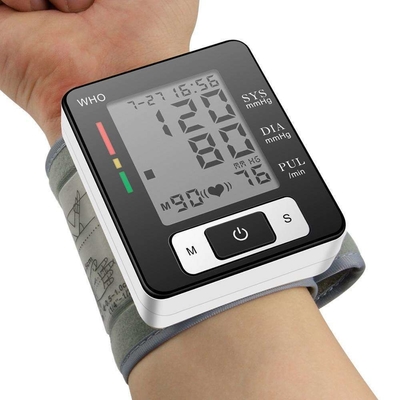 Handgelenksphygmomanometer mit automatischem digitalen Display und Herzerregelmäßigkeiten